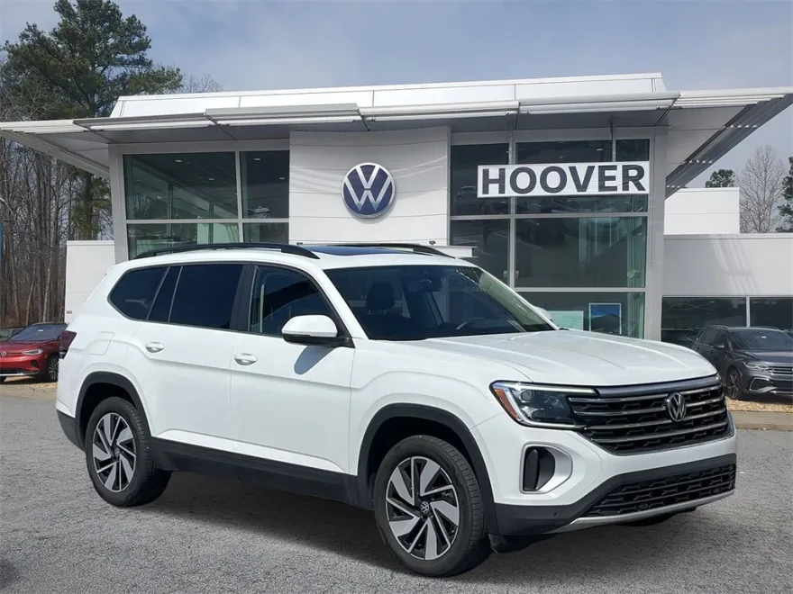 2024 Volkswagen Atlas SE Technology photo 1