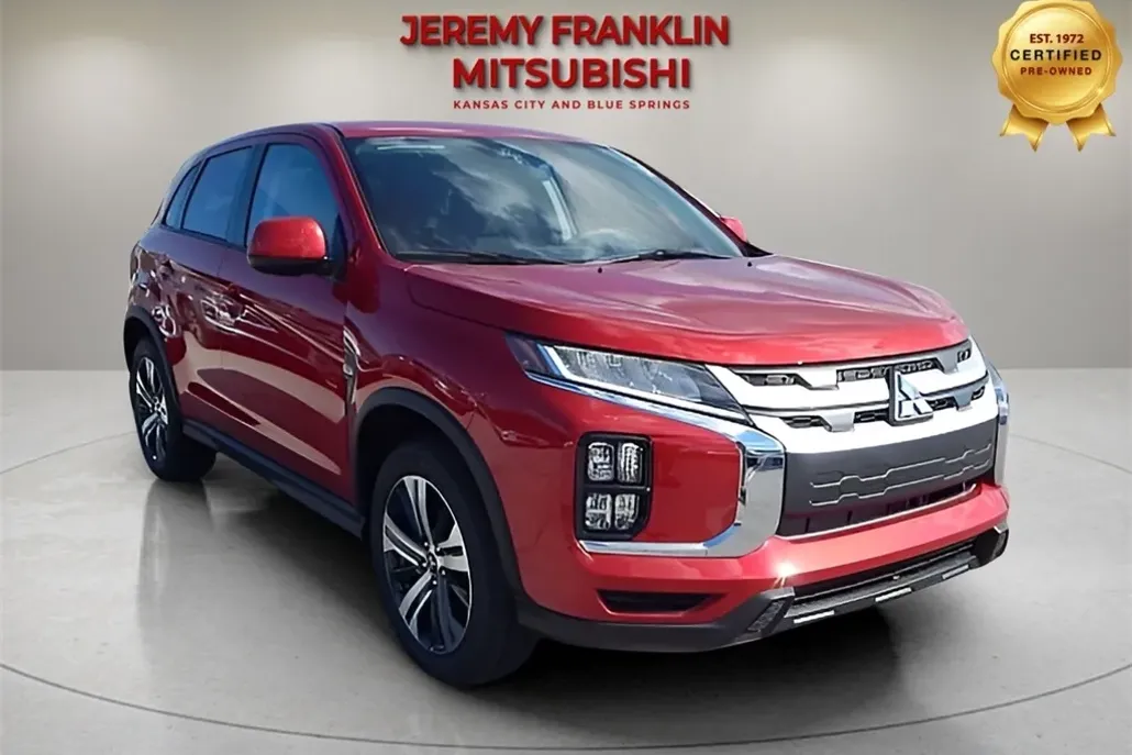 2025 Mitsubishi Outlander Sport ES photo 1