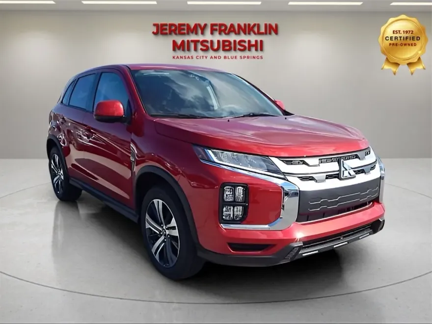 2025 Mitsubishi Outlander Sport ES photo 1