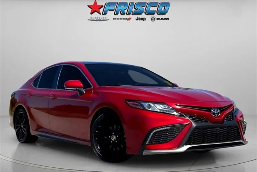 2022 Toyota Camry XSE photo 1