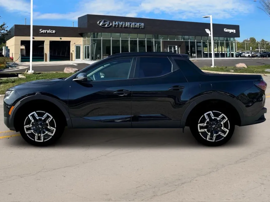2025 Hyundai Santa Cruz Limited photo 1
