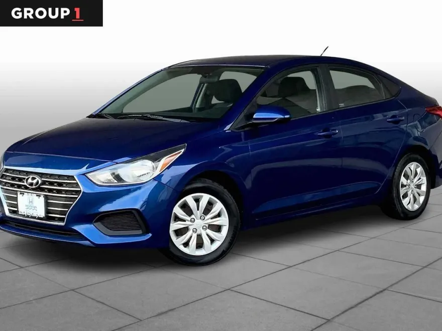 2020 Hyundai Accent SE photo 1
