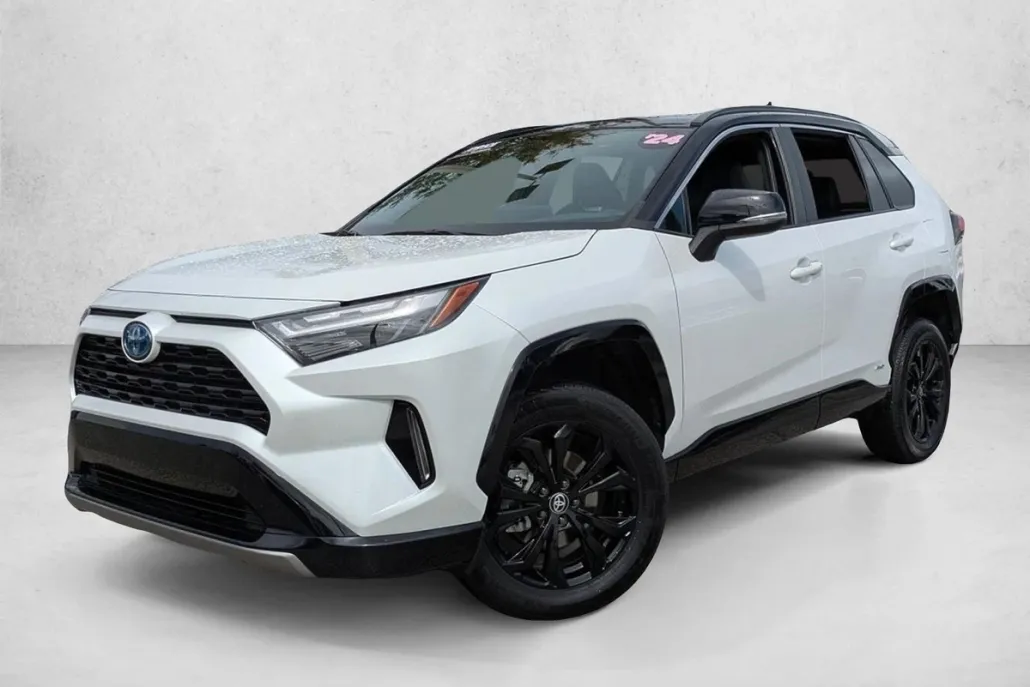 2024 Toyota RAV4 Hybrid XSE photo 1