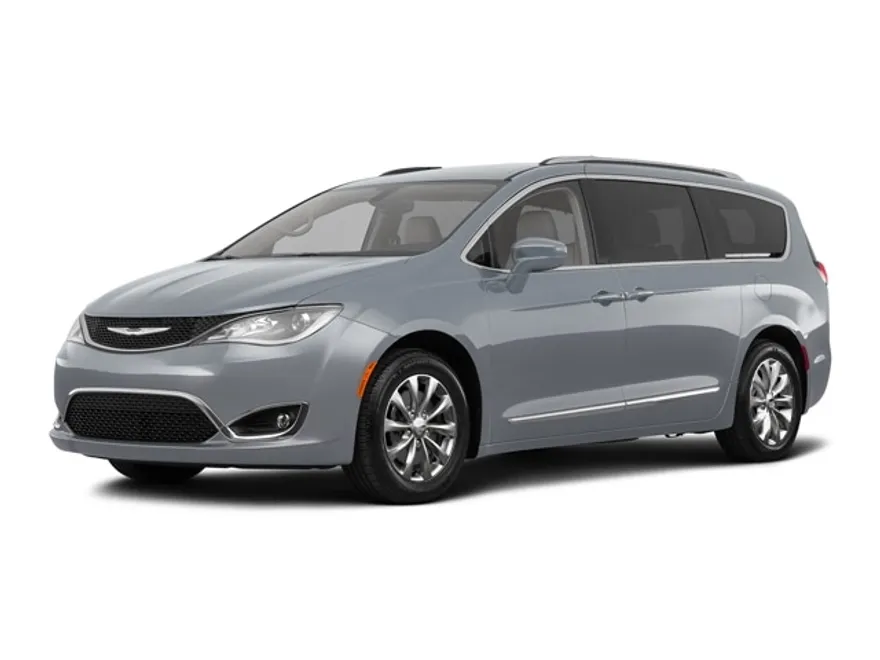 2018 Chrysler Pacifica Touring L photo 1