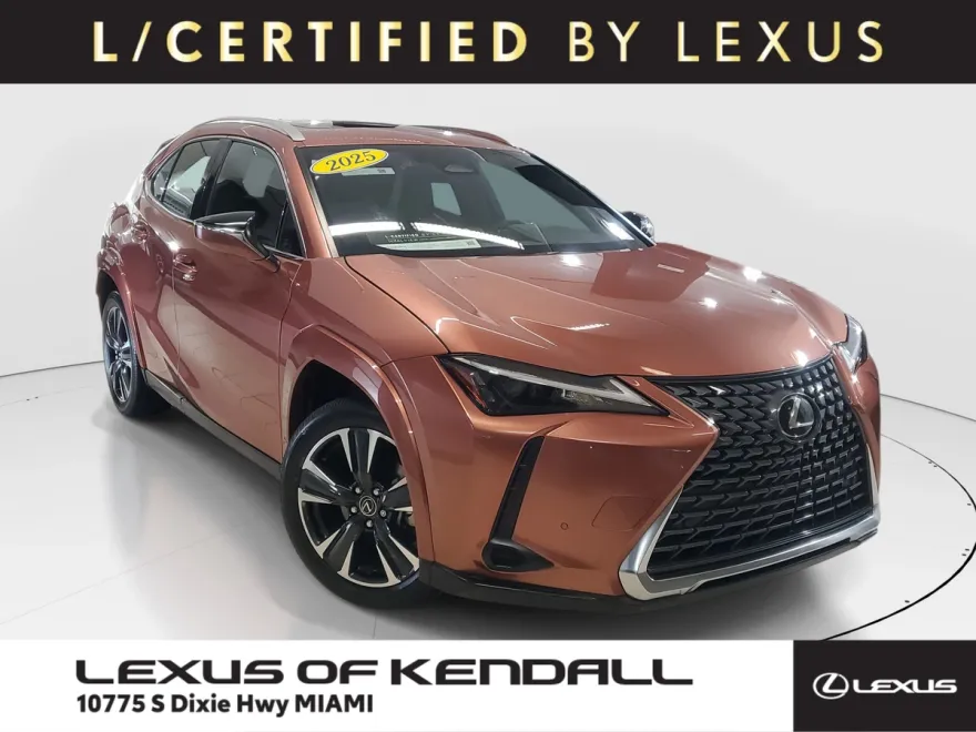 2025 Lexus UX photo 1