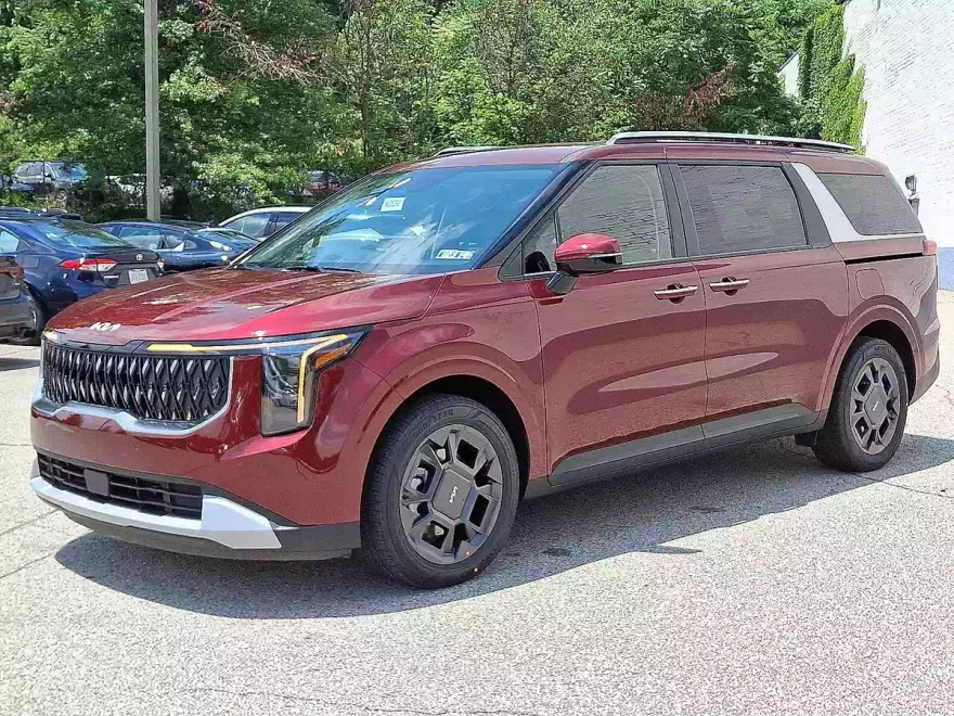 2026 Kia Carnival EX photo 1
