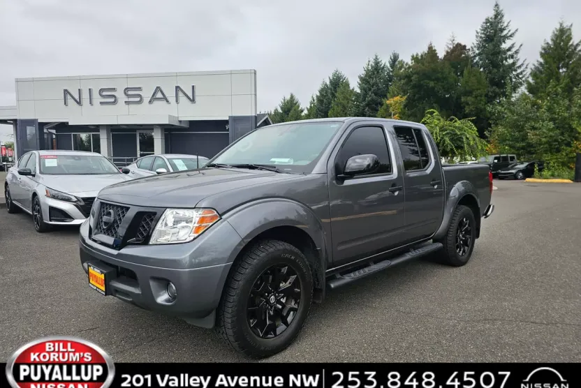 2021 Nissan Frontier Crew Cab photo 1