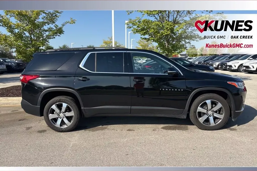 2020 Chevrolet Traverse 3LT photo 1