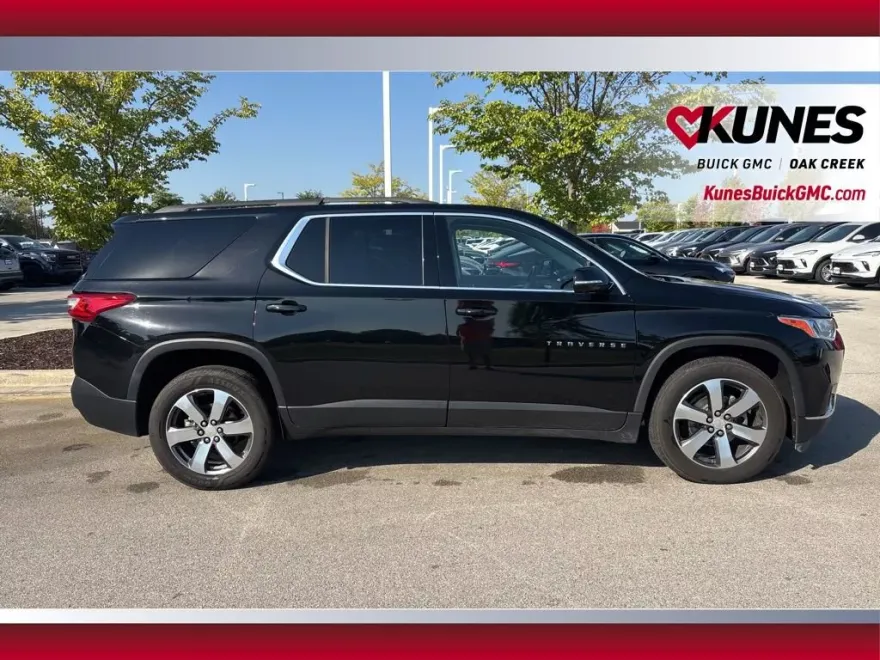 2020 Chevrolet Traverse 3LT photo 1