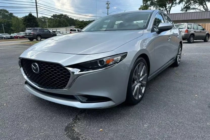 2019 Mazda Mazda3 Select Sedan photo 1