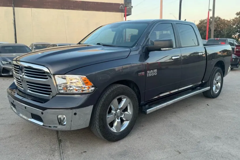 2015 Ram 1500 Lone Star photo 1