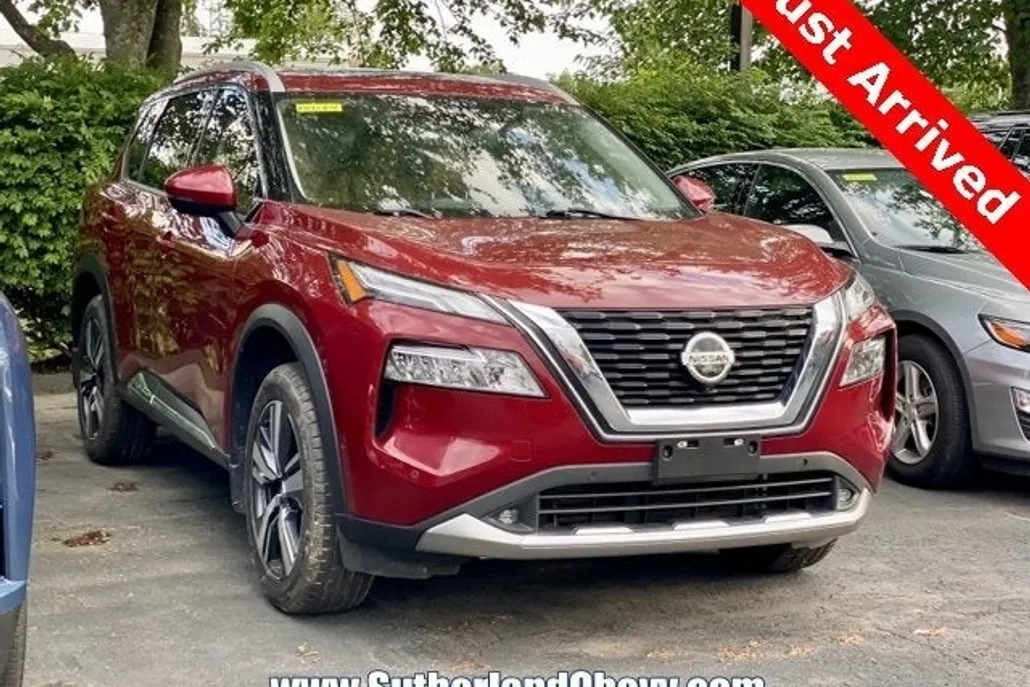 2021 Nissan Rogue Platinum photo 1