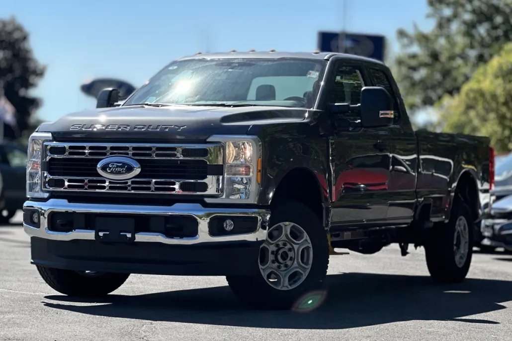 2026 Ford F-250 XLT photo 1
