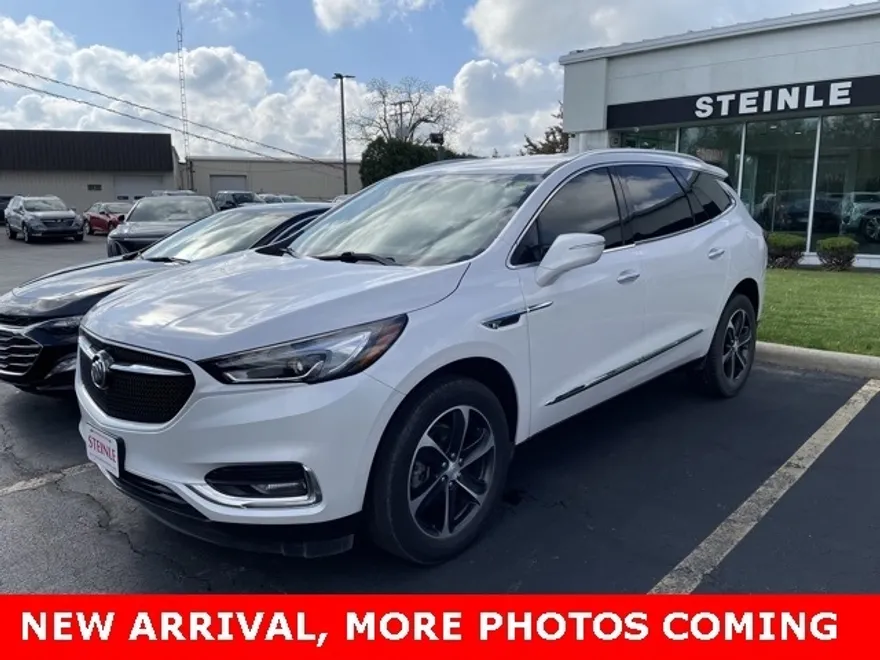 2021 Buick Enclave Essence photo 1