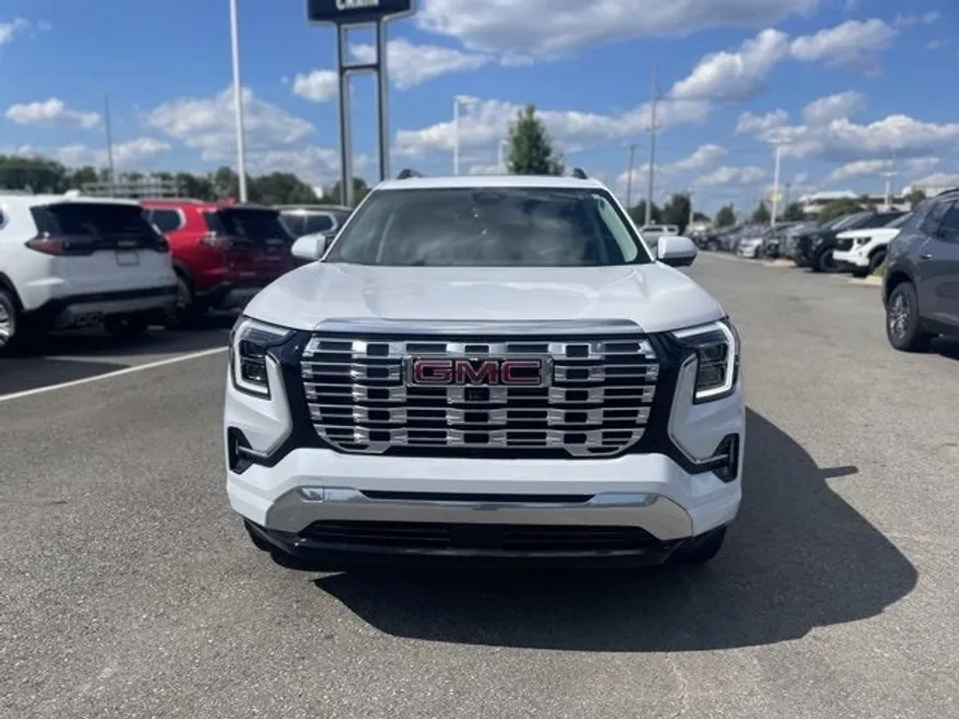 2026 Gmc Terrain Denali photo 1