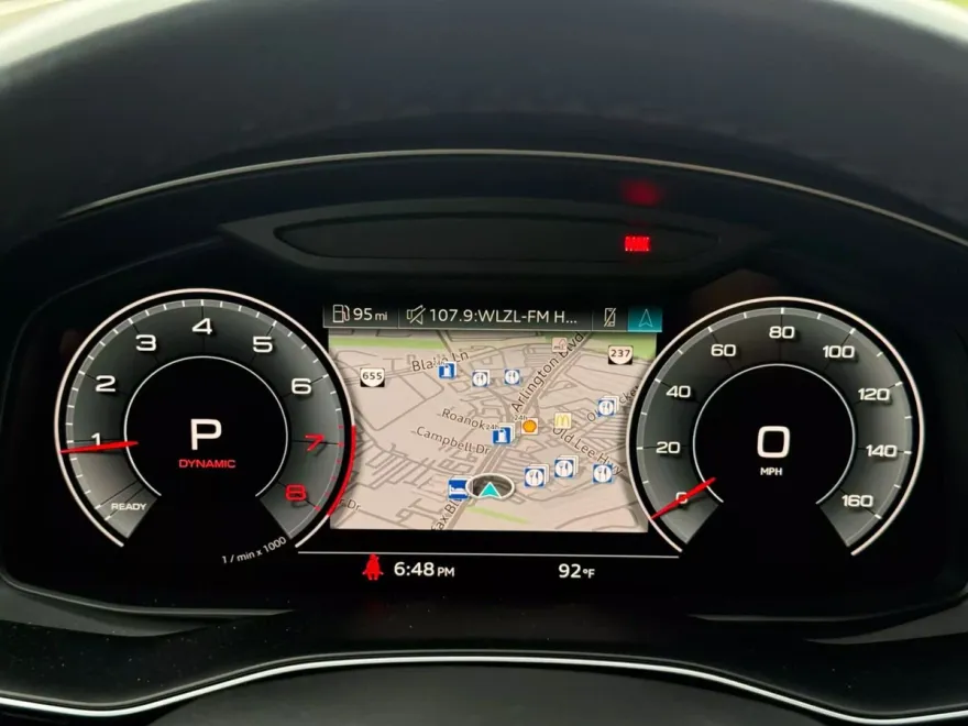 2022 Audi Q7 45 Premium Plus photo 19