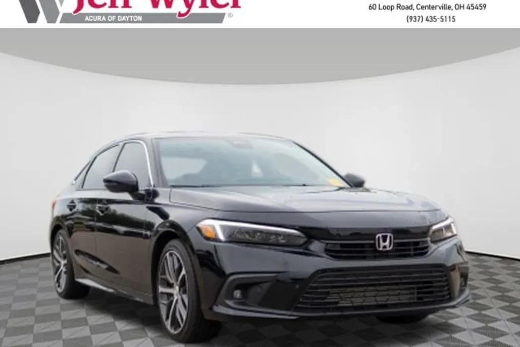 2024 Honda Civic Touring photo 1
