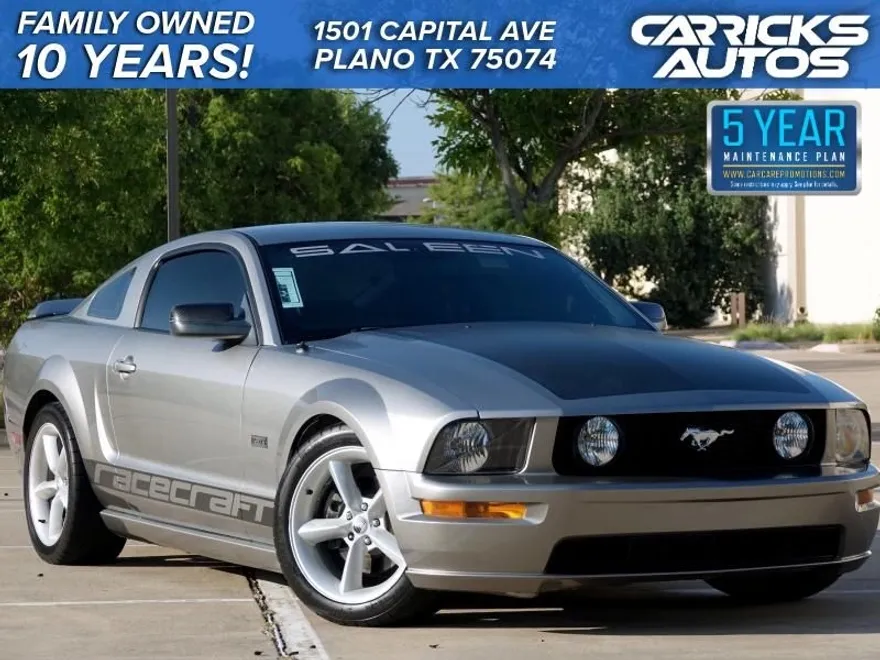 2009 Ford Mustang GT photo 1