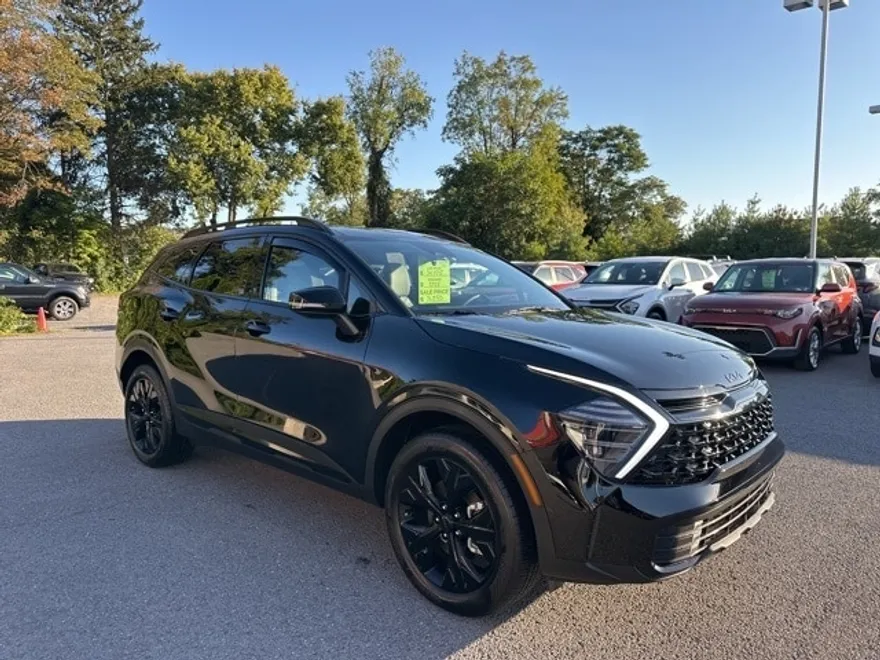 2025 Kia Sportage X-Line photo 1