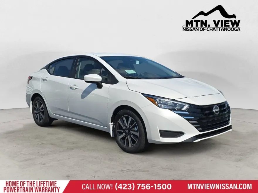 2025 Nissan Versa SV photo 1