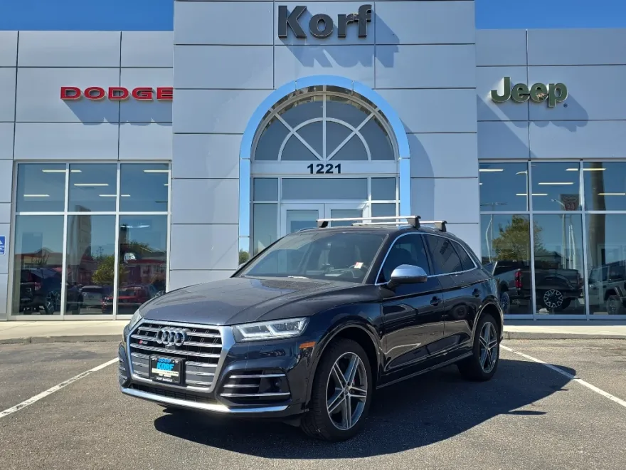 2019 Audi SQ5 Prestige photo 1