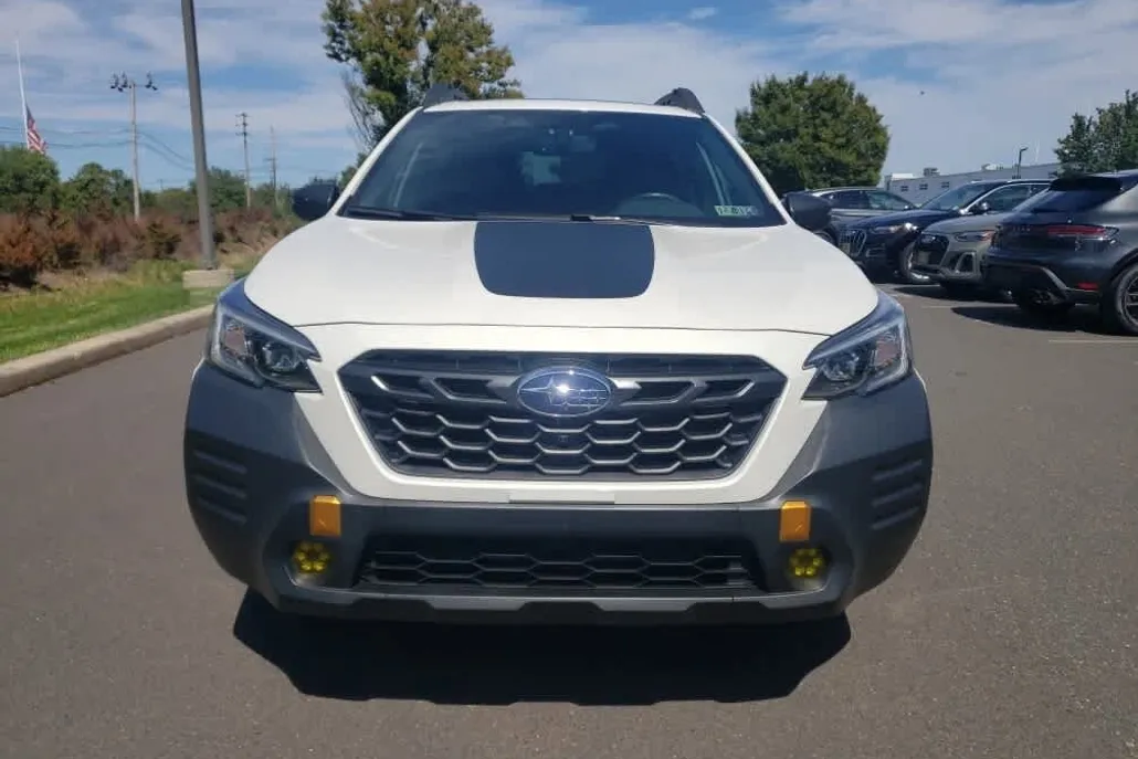 2023 Subaru Outback Wilderness photo 1