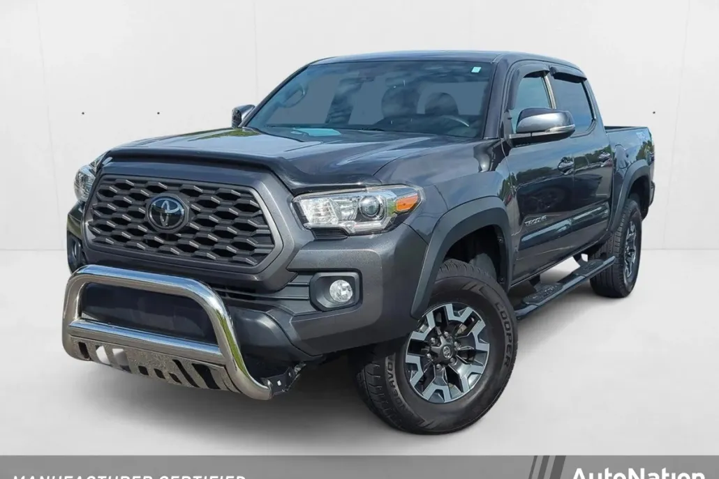 2022 Toyota Tacoma TRD V6 photo 1