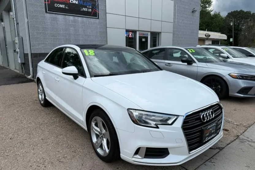 2018 Audi A3 2.0 TFSI Premium Quattro photo 1