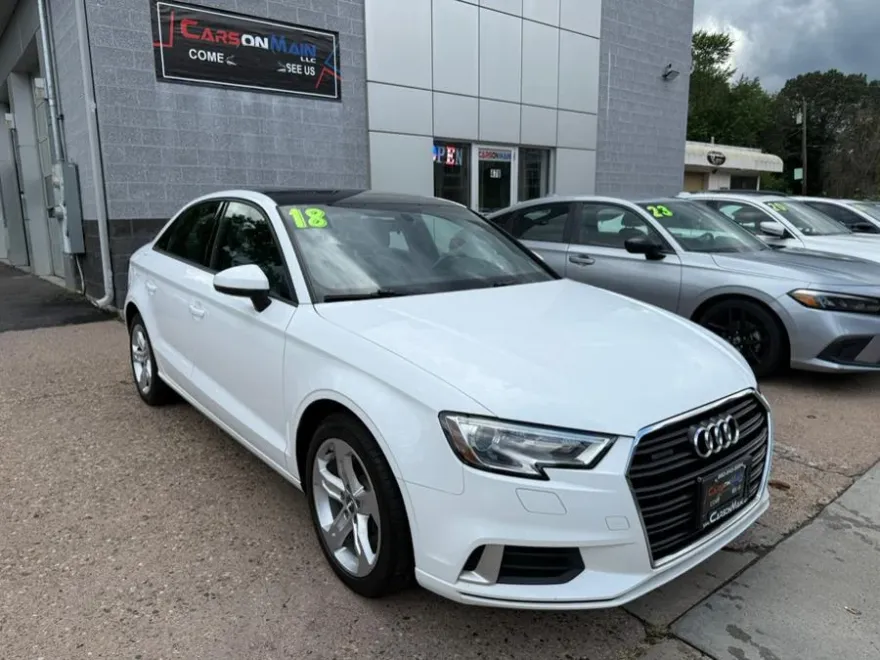 2018 Audi A3 2.0 TFSI Premium Quattro photo 1