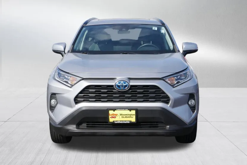 2021 Toyota RAV4 Hybrid XLE photo 1