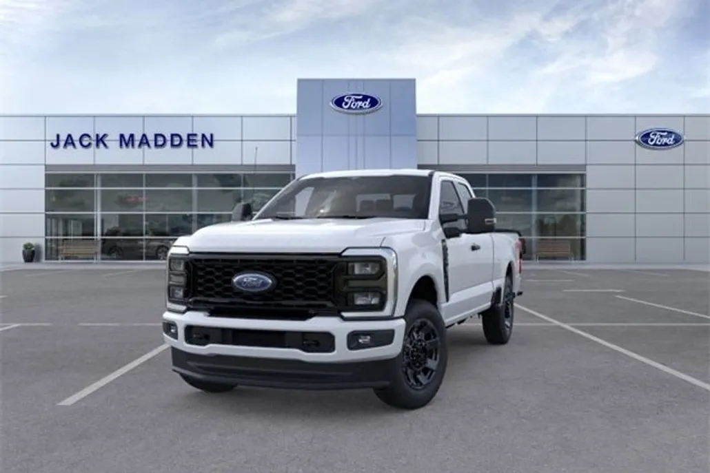 2026 Ford F-350 photo 1
