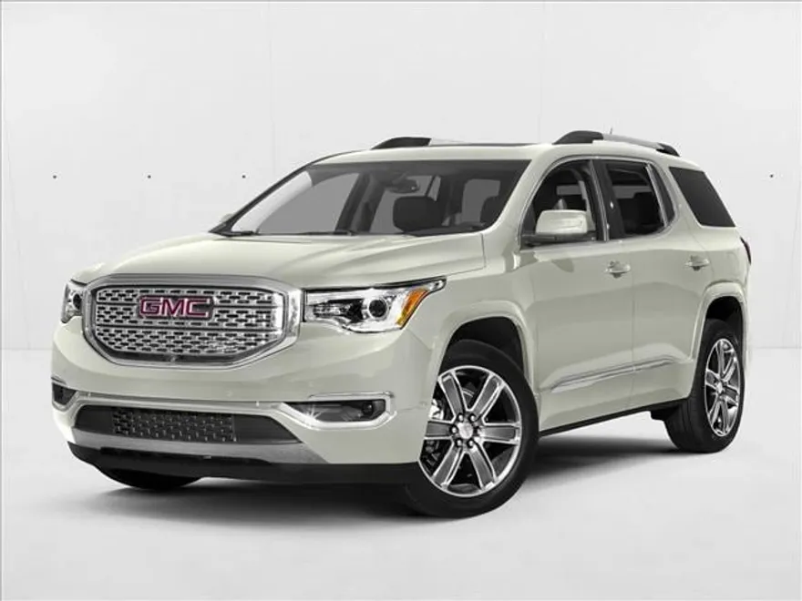 2017 Gmc Acadia Denali photo 1