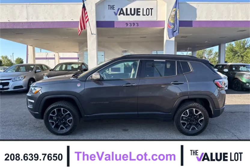 2019 Jeep Compass Trailhawk photo 1