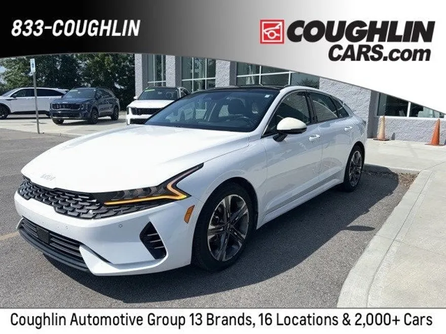 2022 Kia K5 EX photo 1