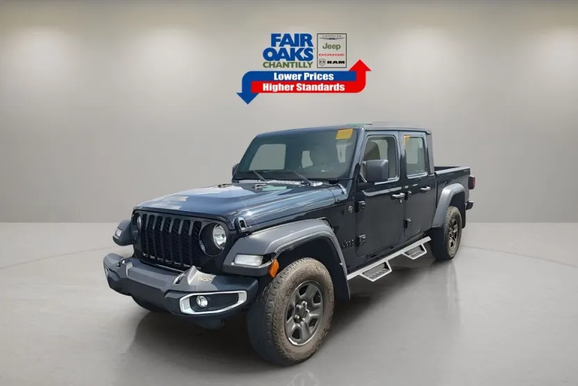 2023 Jeep Gladiator Sport photo 1