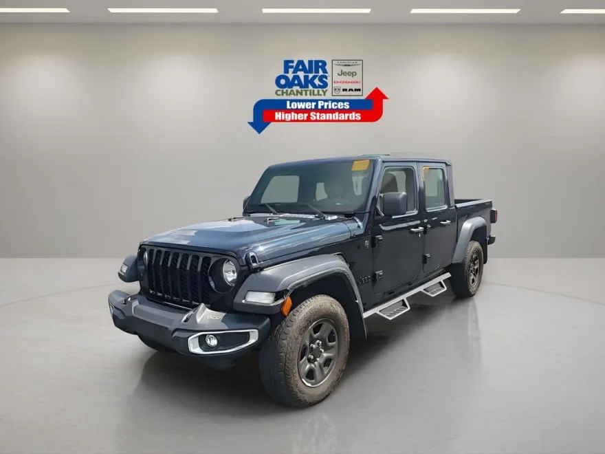 2023 Jeep Gladiator Sport photo 1