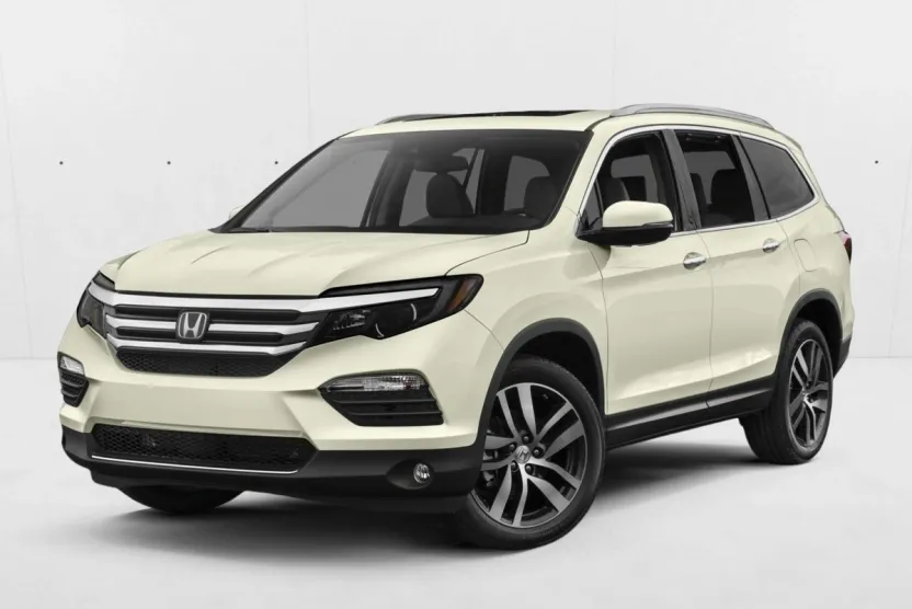 2017 Honda Pilot Touring photo 1