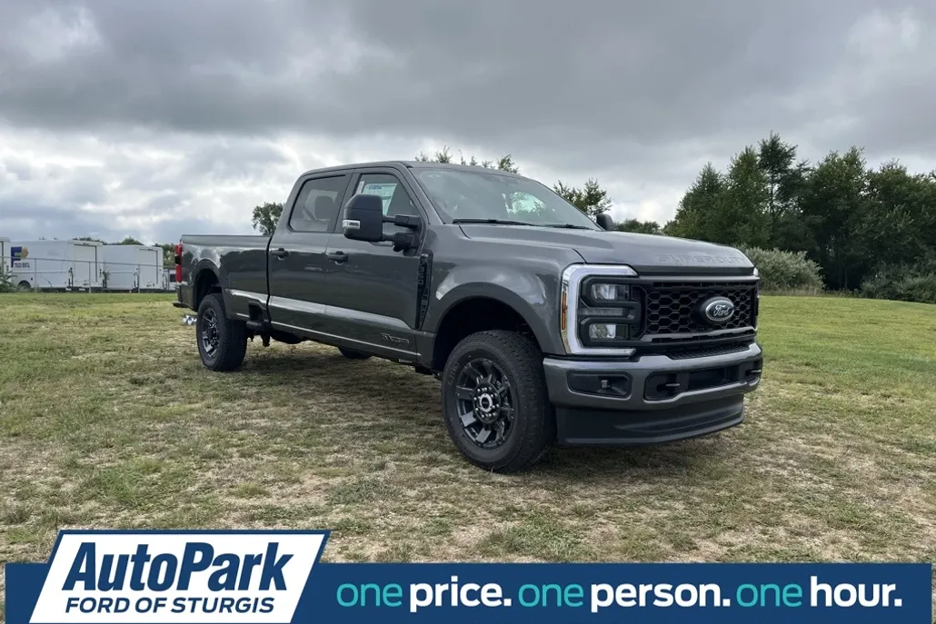 2026 Ford F-350 XL photo 1