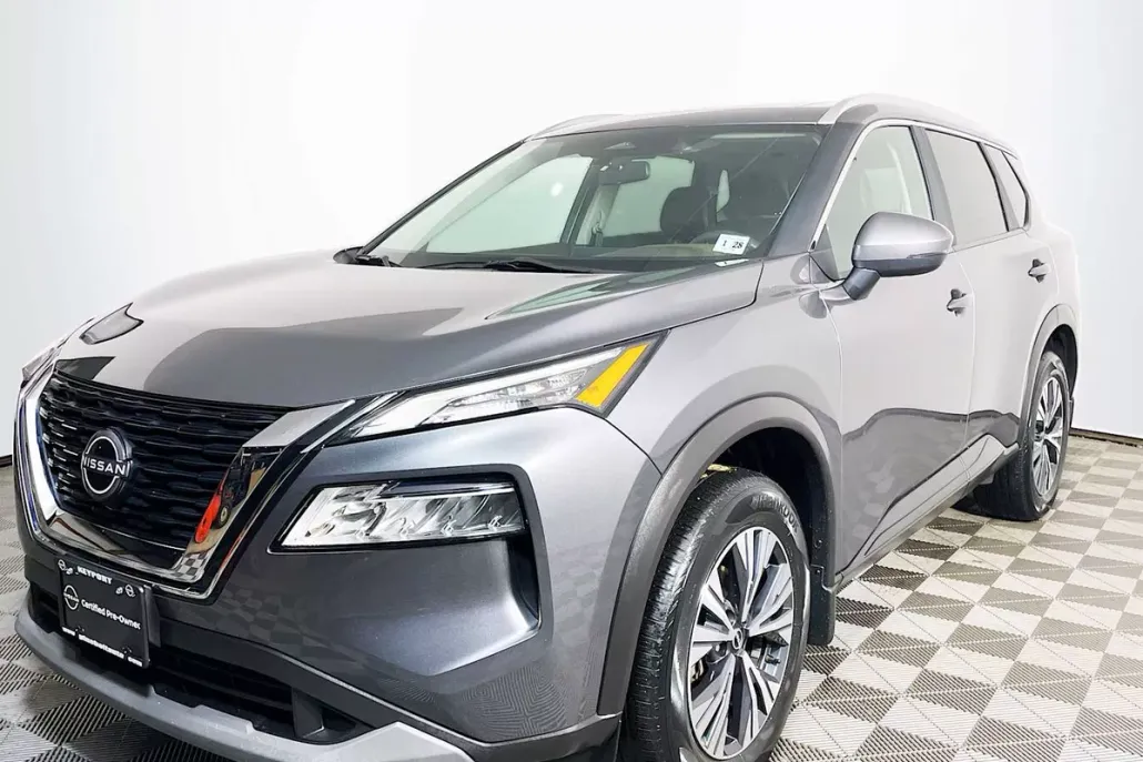 2023 Nissan Rogue SV photo 1