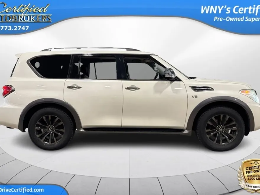 2017 Nissan Armada Platinum photo 1