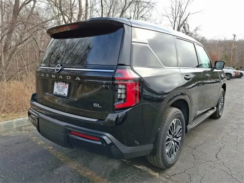 2025 Nissan Armada SL photo 4