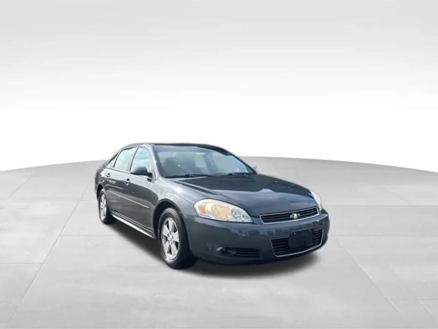 2011 Chevrolet Impala photo 1