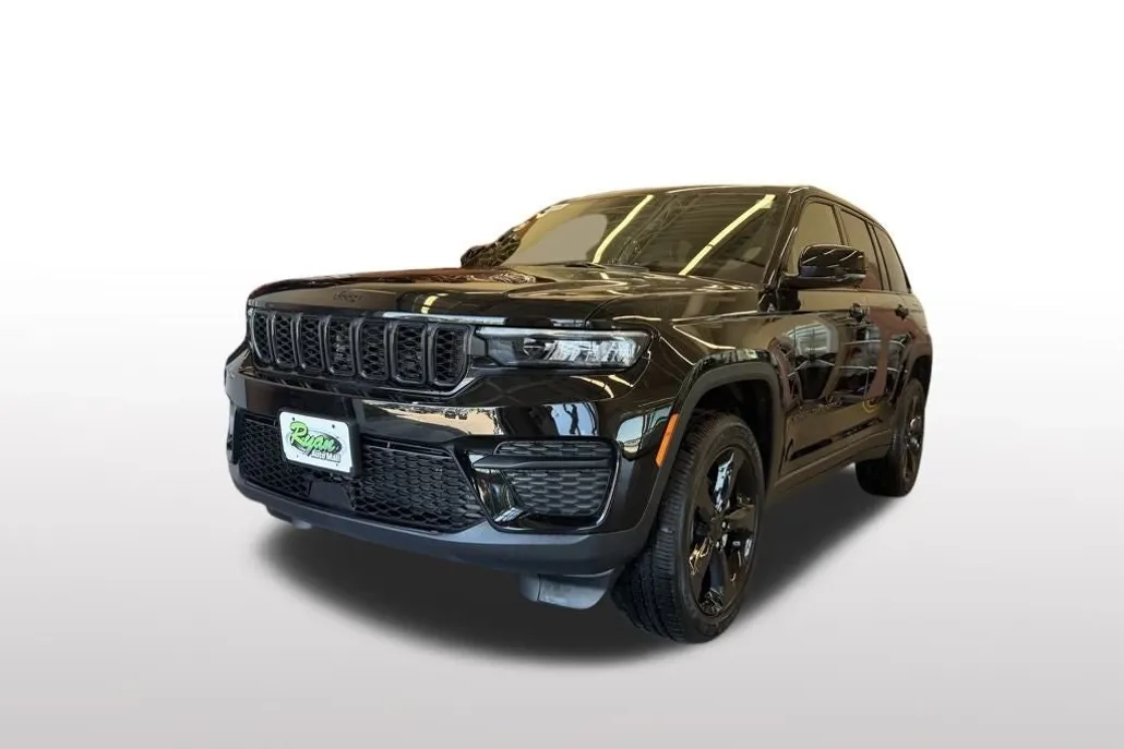 2025 Jeep Grand Cherokee Altitude X photo 1