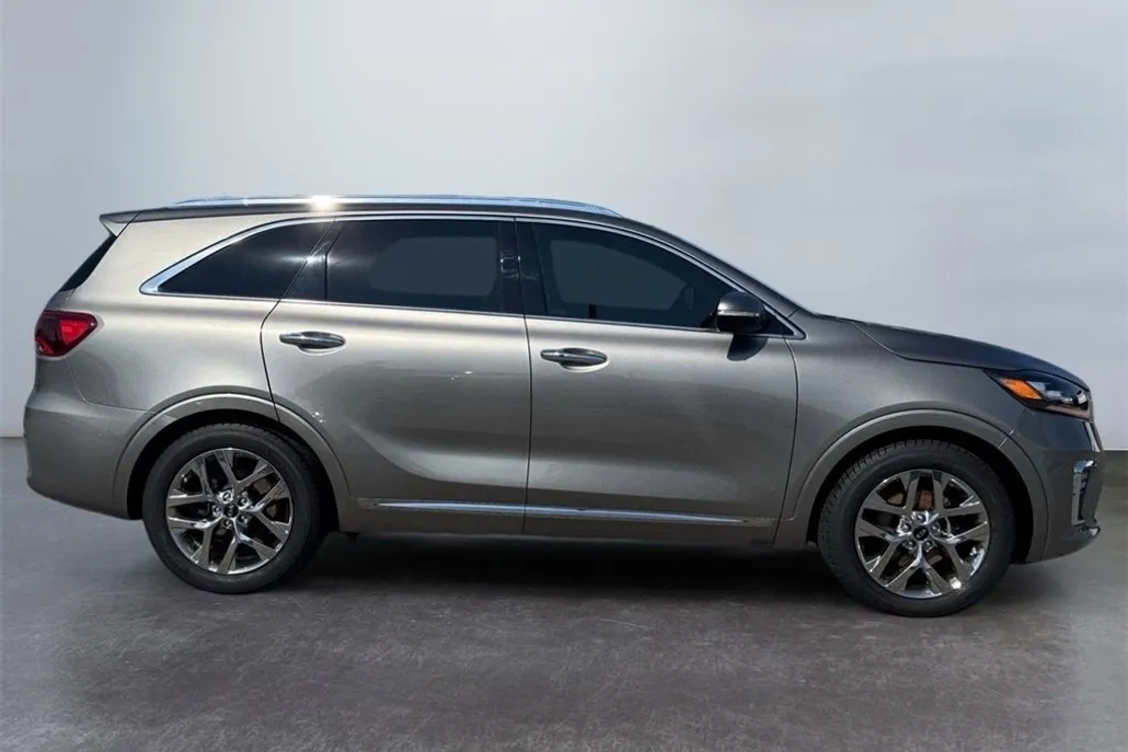 2019 Kia Sorento SX Limited V6 photo 1