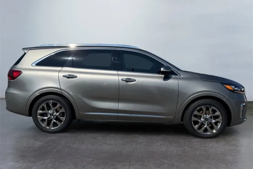 2019 Kia Sorento SX Limited V6 photo 1