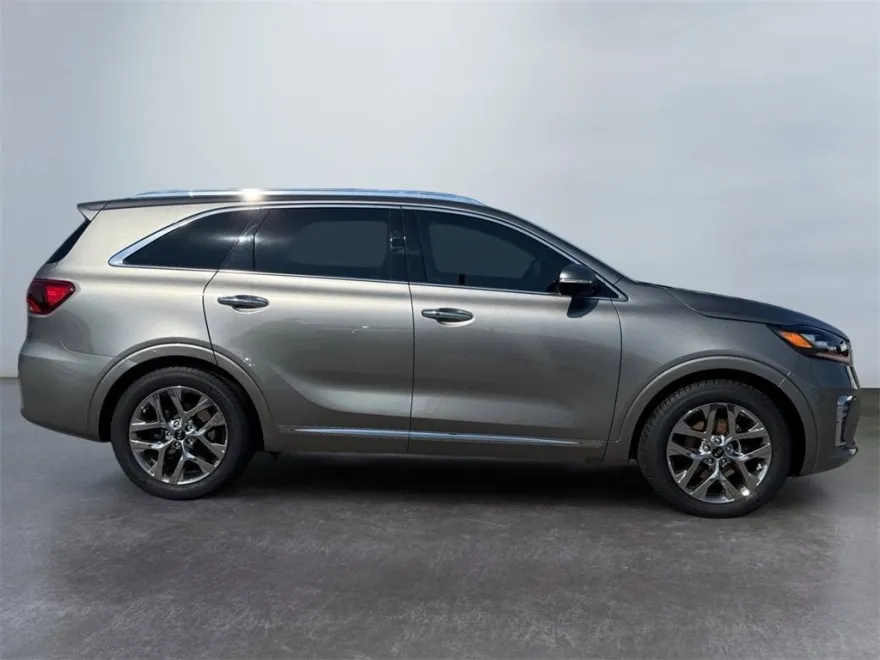 2019 Kia Sorento SX Limited V6 photo 1