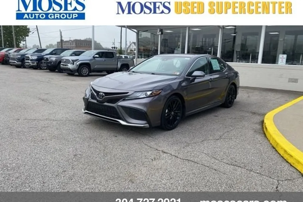 2023 Toyota Camry XSE photo 1