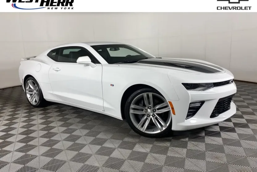 2016 Chevrolet Camaro 2SS photo 1