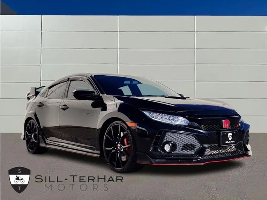 2017 Honda Civic Type R Touring photo 1
