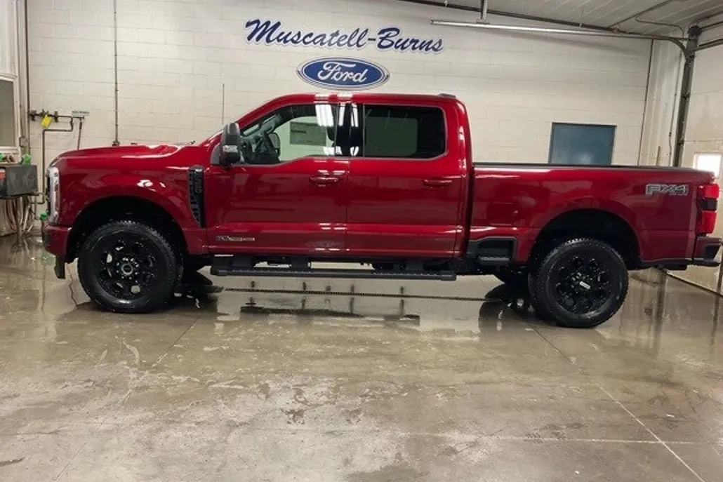 2025 Ford F-350 XLT photo 1